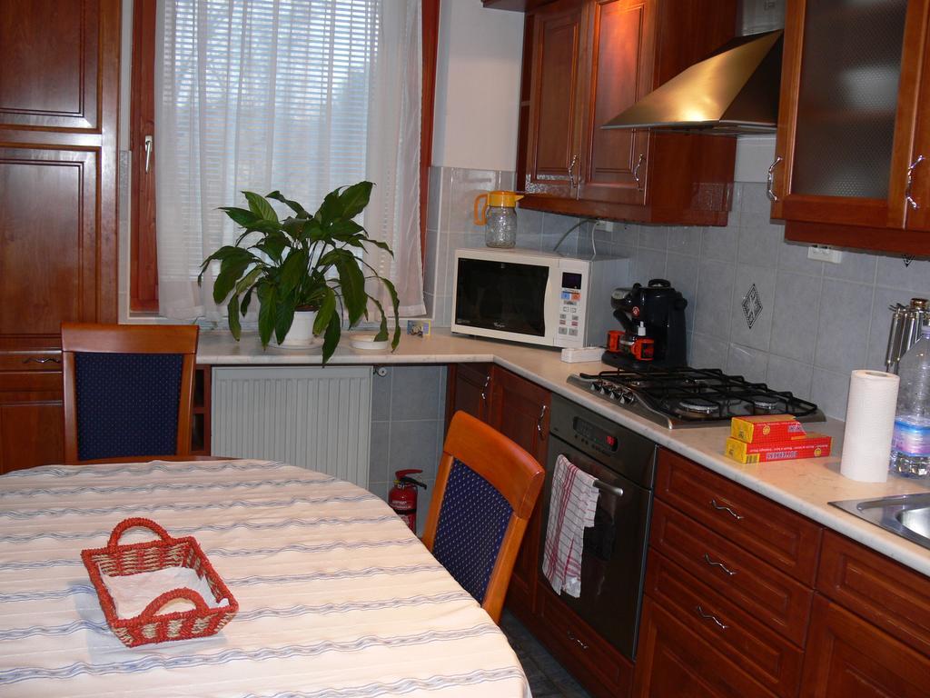 St. Michael Apartman بودابست المظهر الخارجي الصورة
